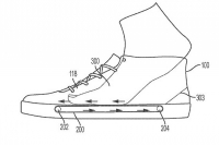 Компания Nike запатентовала самонадевающиеся кроссовки